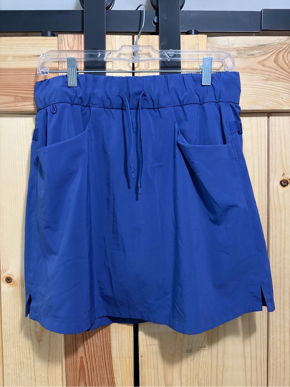 Patagonia Women’s Size Large Purple Solstice Tech Skort Vacation Cruise Resort